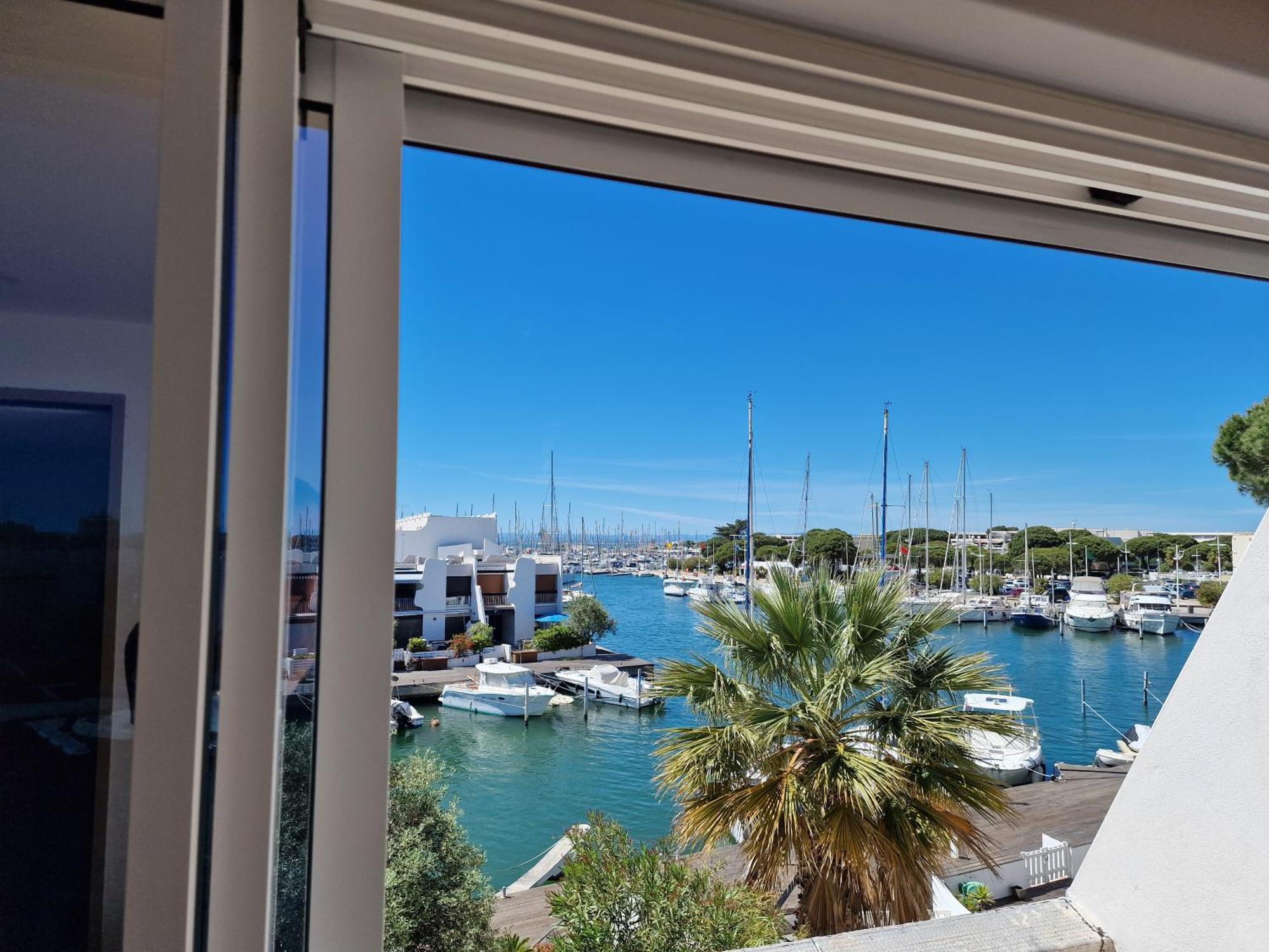 Marina Exceptionnelle - 8 Pers - 120 M2 Vue Mer - Suites Parentales - Cinema - Ponton Le Grau-du-Roi Extérieur photo