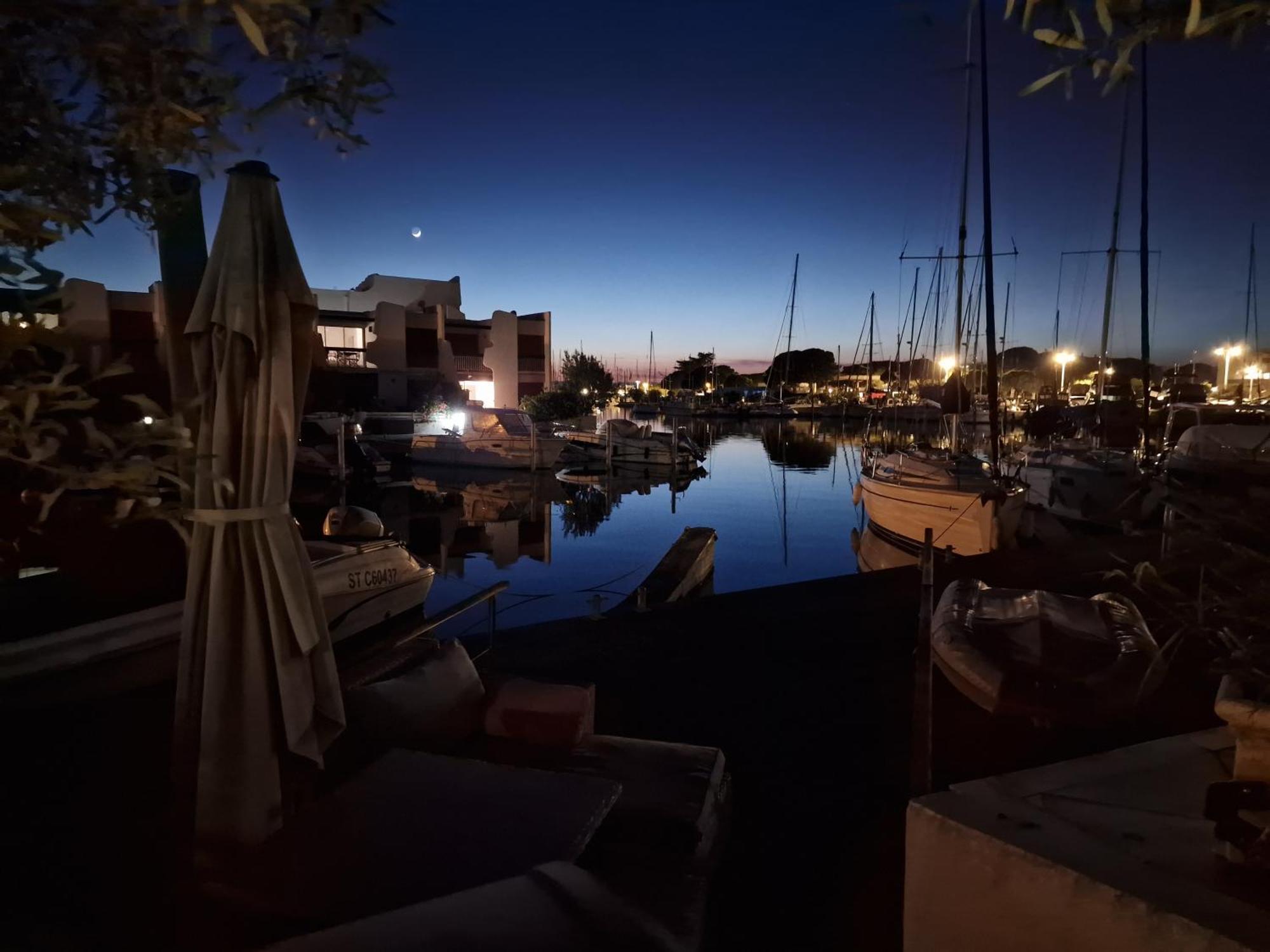 Marina Exceptionnelle - 8 Pers - 120 M2 Vue Mer - Suites Parentales - Cinema - Ponton Le Grau-du-Roi Extérieur photo